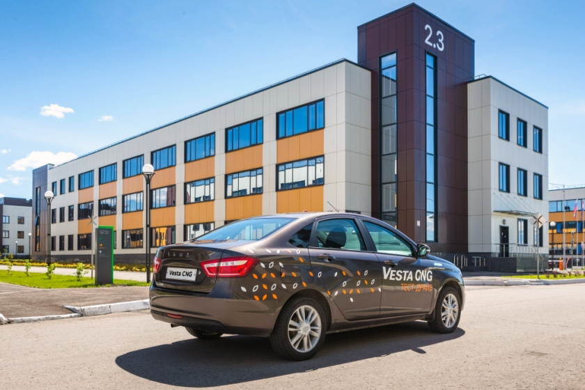 Серийная версия LADA Vesta CNG